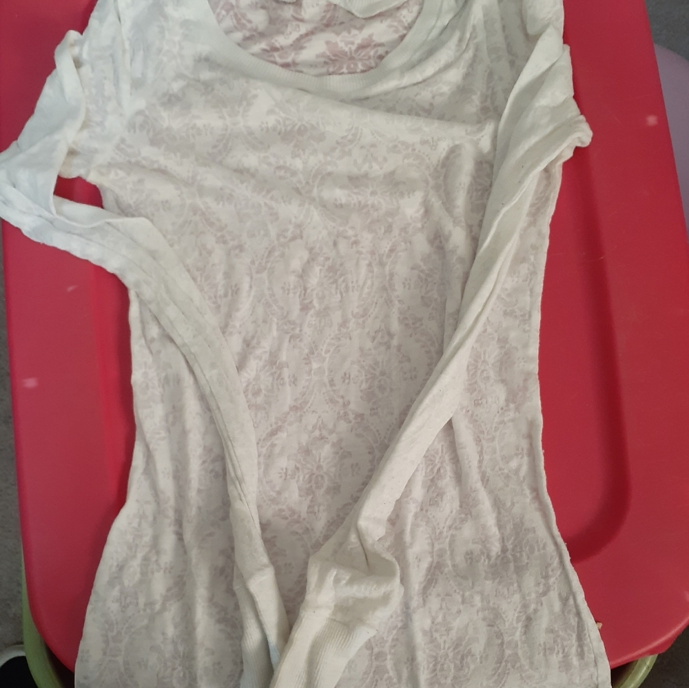 Long sleeve undershirt